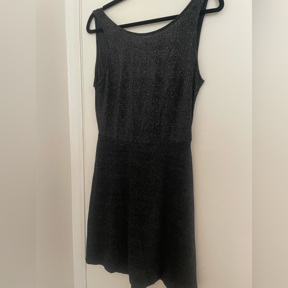 Black shiny dress size 40